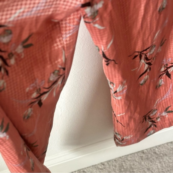 Womens Jessica Simpson Maternity Floral Wide Leg Jumpsuit Size Medium - Picture 4 of 9